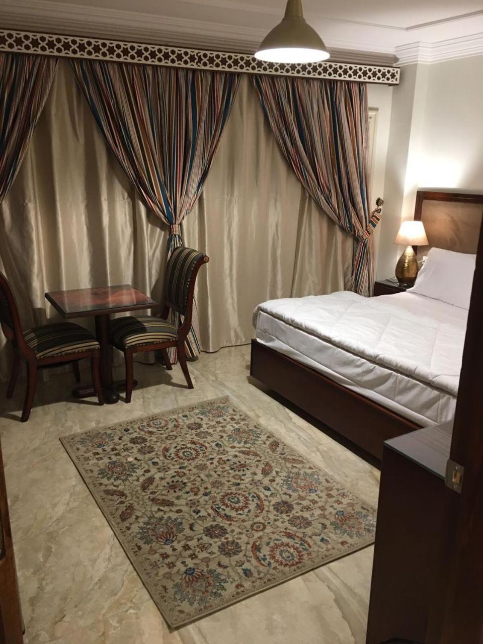 El Aida Pyramids View Hotel Kafret el-Gabal Esterno foto