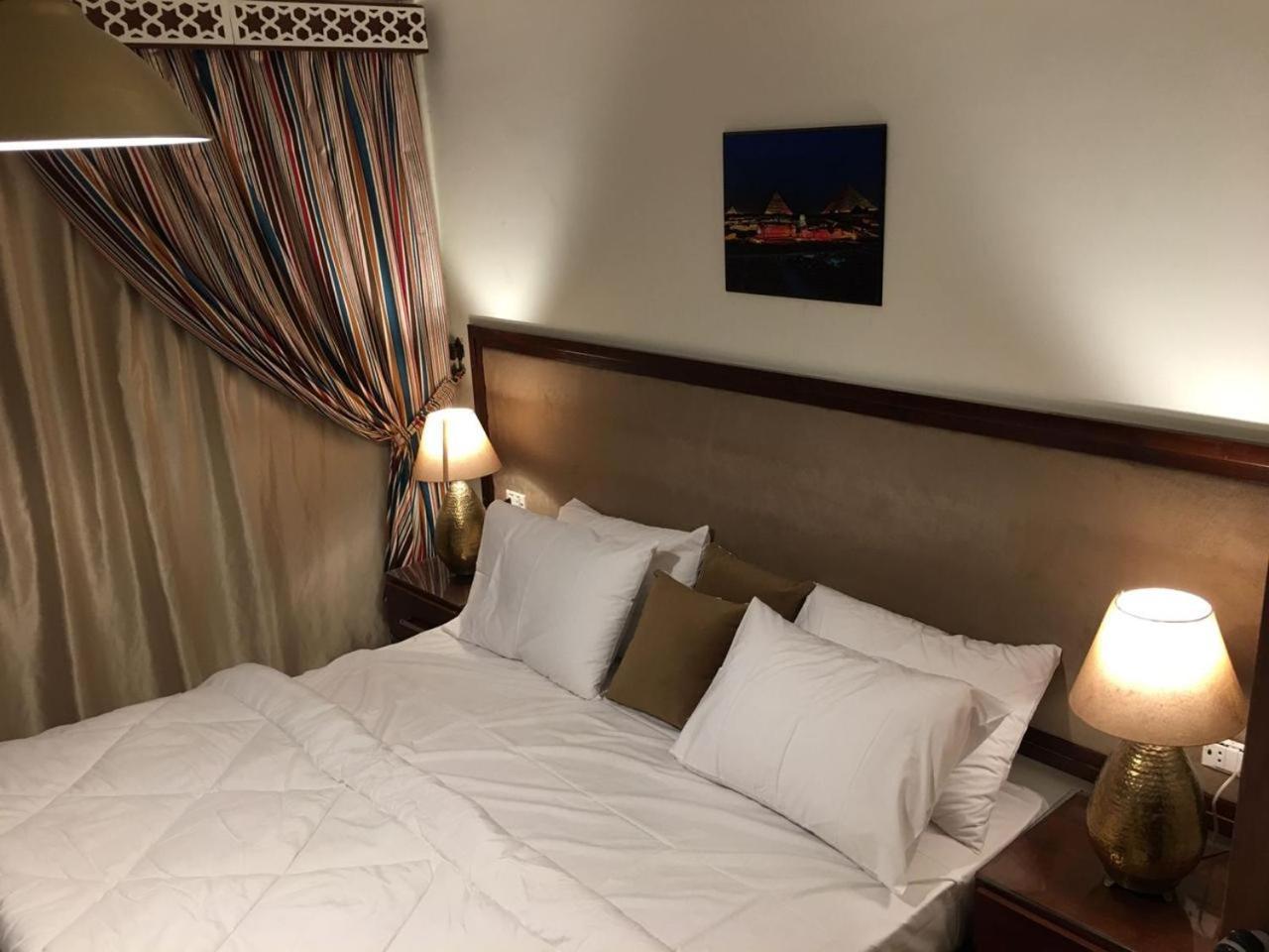El Aida Pyramids View Hotel Kafret el-Gabal Esterno foto