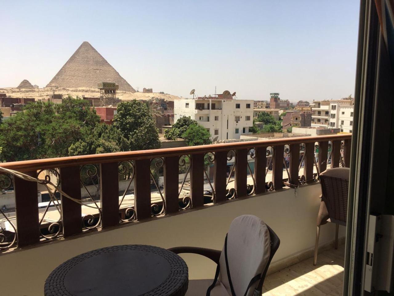 El Aida Pyramids View Hotel Kafret el-Gabal Esterno foto
