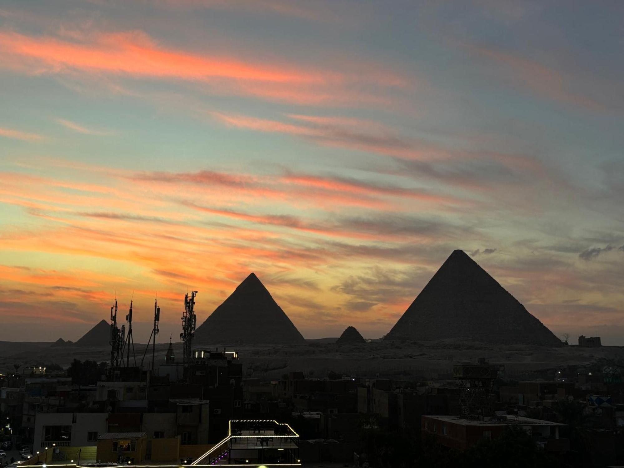 El Aida Pyramids View Hotel Kafret el-Gabal Esterno foto